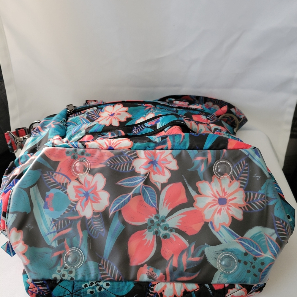 🌺🌸Lug Ranger XL - Picture 3 of 7